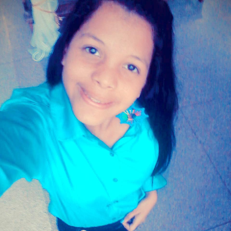 LO  ADMITO :SIEMPRE  PIENSO EN  TI  ANTES  DE ACOSTARME CADA NOCHE 3 :$