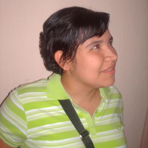 Patricia... Siempre sonriente a la vida y mejorando cada año...AMO!!!