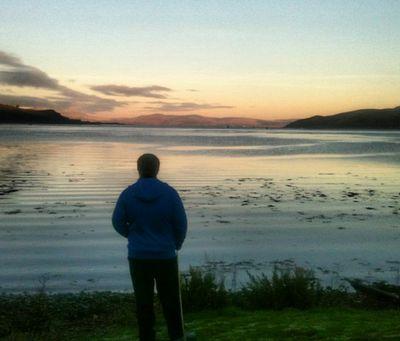 TheHinduTimes_'s profile picture. We'll live and die in these towns