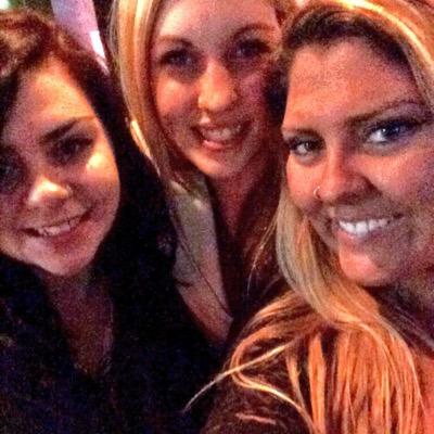 Lakeview lady, alocohalic, and lover.
