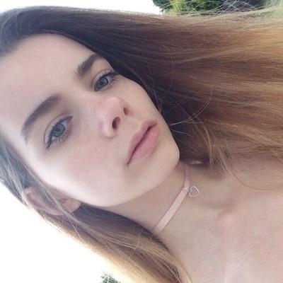 ola, acabei de lhe dar follow gratis agr vc poderia seguir a conta @laurenojenta ?? esta em meta pfvr nao ignora agradeço desde ja