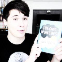 i just gave you a free follow bae♡ can you pls follow my main @partylikesivan i promise to follow back♡