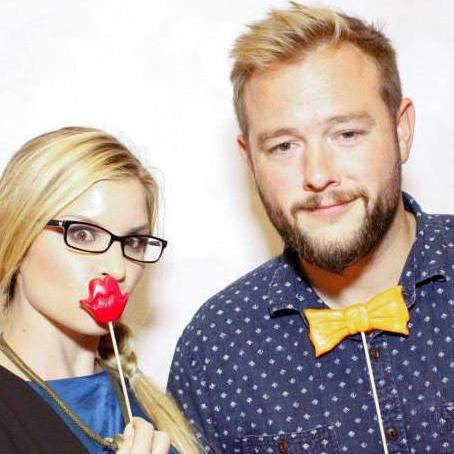 ClifftonCash's profile picture. The Cliff Cash parody account. Funnier than the real thing.