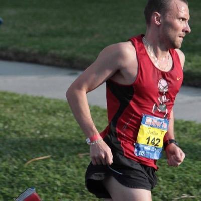 Florida 🇺🇸 via Scotland 🏴󠁧󠁢󠁳󠁣󠁴󠁿. Former Florida Gator XC/Track & Field athlete 🐊.