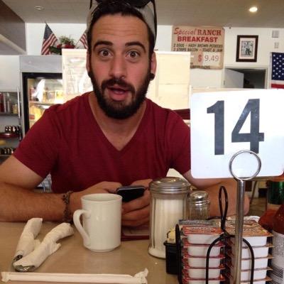 Taylor_Heineman's profile picture. I make things louder.