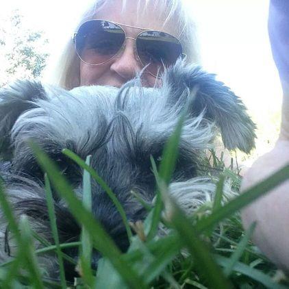 Southern Cali Gal, Pittsburgh Grad/ Gal, Traveler, Love Panthers, Steelers, Penguins and Pirates; love all sports; love fashion/ shoes; love my Schnauzers