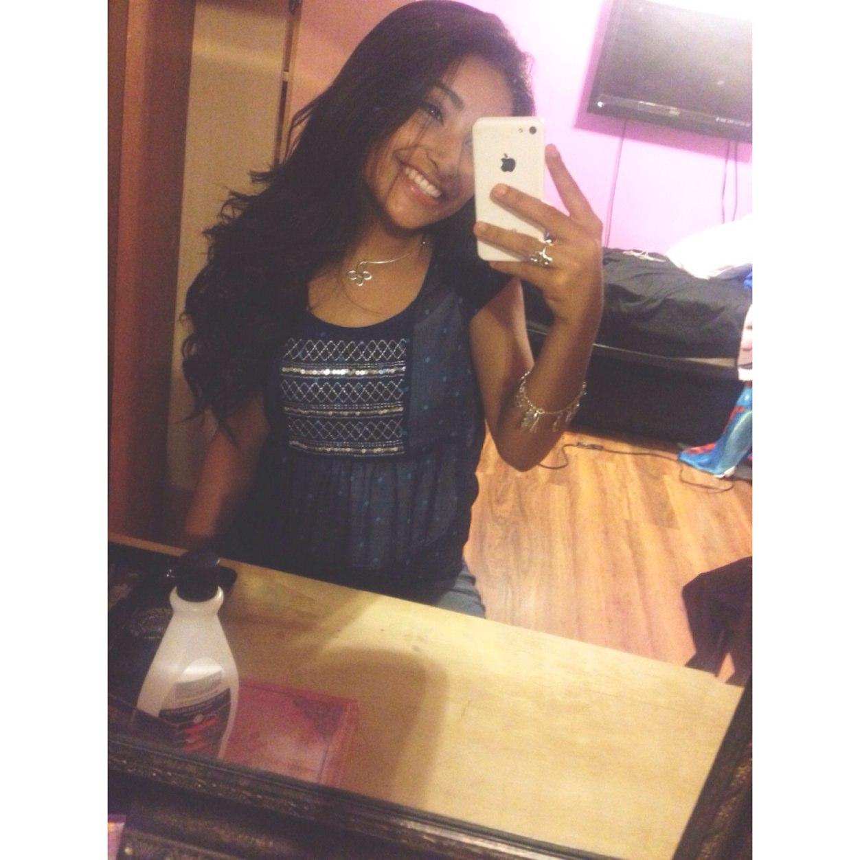 alexis_oxoxoxo Profile Picture