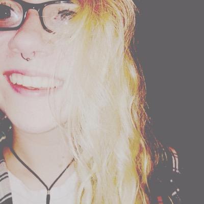Name's Megan but you can call me Megz. Born and bred with Arizona blood. 19. Joker, poet, singer, musician, and artiste of stick figures. Love is evol
