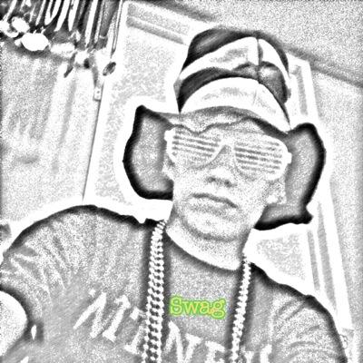 roserbenedict's profile picture. 