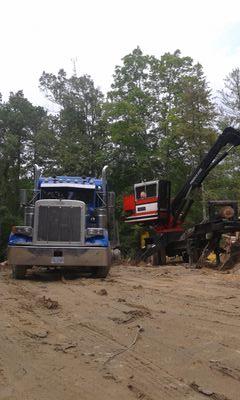 owner / operator of #richlandcreektimber in beautiful lake toxaway nc. father of 3 beautiful children and a happily married man for 8 years .