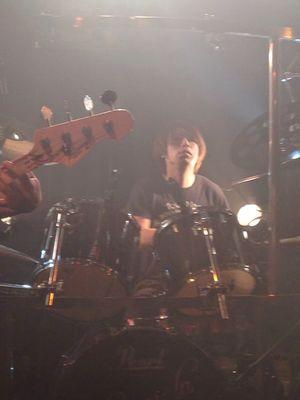 Invisible SLUGドラマー！酒、ROCK、パンク、洋楽、マーチング大好きー！ 特にGLAYとANARCHY STONはカナリYAVAI！