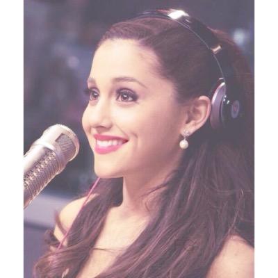 idk man i just adore ariana grande