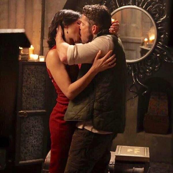 oncer_girl921's profile picture. OUAT, Defiance, WH13, Carmilla, and many more, #OutlawQueen is life and @bexmader and @BauervanStraten are perf