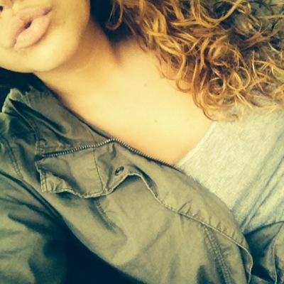 #TeamCheveuxBouclee #TeamEspagnoleItalieenne #TeamPiercer