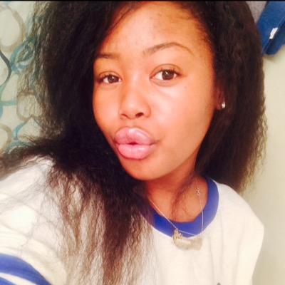Ig : @__kamylah