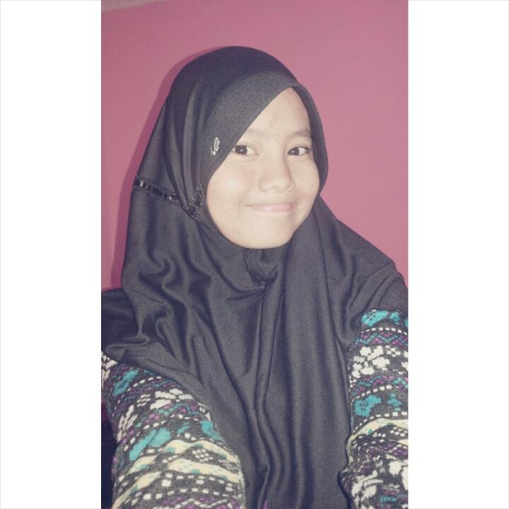 devi_setya11's profile picture. sebelas september :*