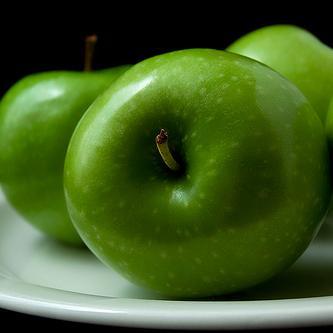 yasharnaeimian's profile picture. 