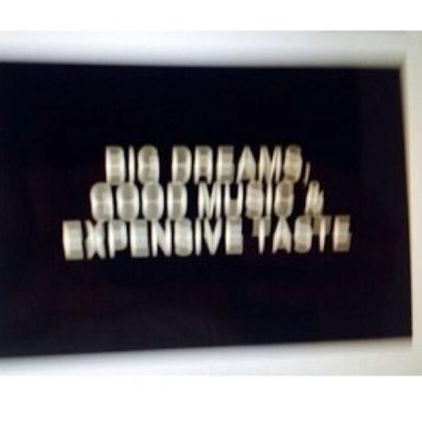 Blackkismycolor's profile picture. .