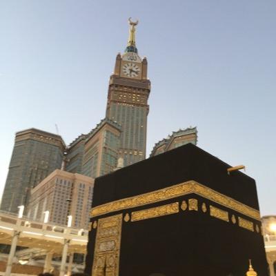 ربي اجعلني ممن ترك الدنيا قبل ان تتركه ، وأنار قبره قبل ان يسكنه