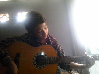 ☆Twitter Bacheng(Fakhri) Asli!!!☆ 
☆No Guitar No Life☆
™Tetap Tersenyum Saat Kau Jatuh™
™Tetap Berkreasi!!!™