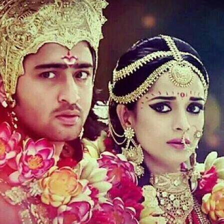 very talented shaheer sheikh and gorgeous actress pooja sharmas fan club.. both enacted a very sensational role in very hit awesome fictional show mahabharat.3