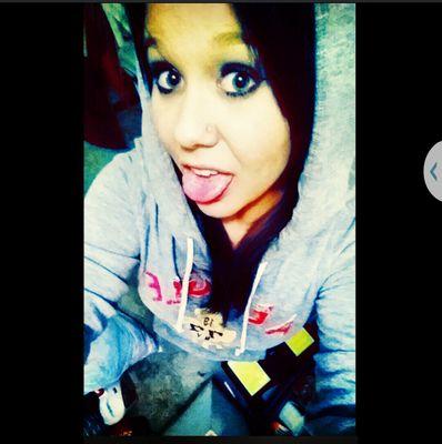 Hey, my name is Kenley, you know my name, not my story so don't judge me ❤
Follow me.  I'm in my zone An I'm feeling it .