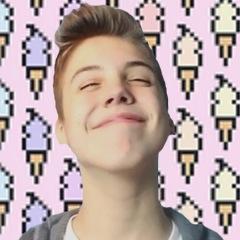 hello beutiful, please dont follow this account, go and follow @ihygrier because he gave you this free follow:)