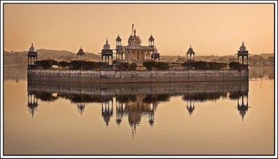 Snitish_009's profile picture. 