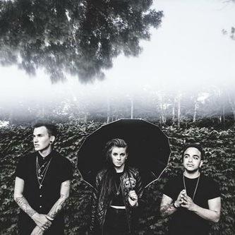 Listening to the wonderful tunes of PVRIS