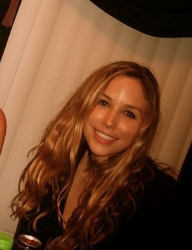 Amorous_Heart's profile picture. I like to party