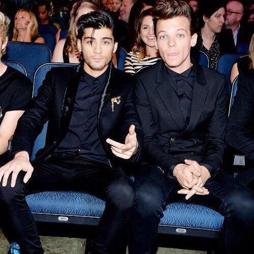 katibrowen12's profile picture. If a girl leans toward you, kiss her. If her hand is free, hold it. If she's upset, hug her until she is okay. They love it.