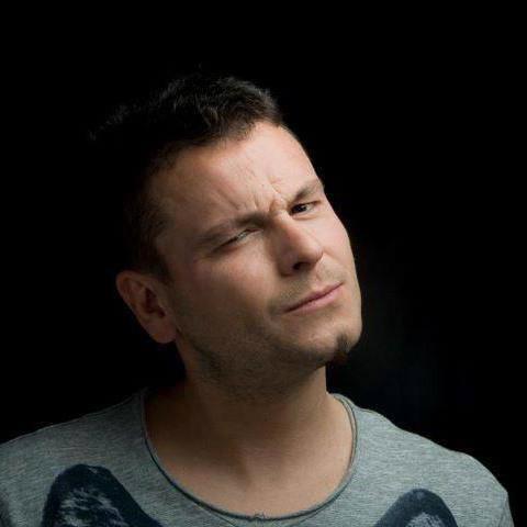 Dj y promotor.
Desde hace 20 años haciendo bailar.
#Sevilla #techno https://t.co/S4CtgCRYdD
