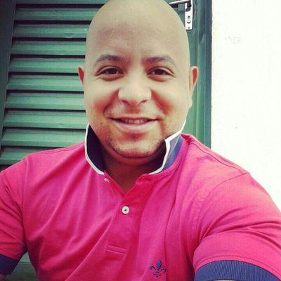 tommsanttos's profile picture. 