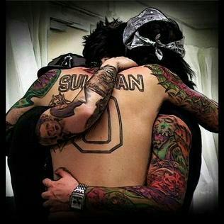{ You Only Live Once } Iam ßulletproof tattooed piercings, I fan of ßlack Veil ßrides, ßring me the hørizøn, Asking Alexandria, Of mice & men, Escape The Fate,