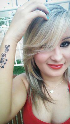 AriadinysPiment's profile picture. Todo mundo diz que ele completa ela e vice-versa, que nem feijão com arroz. TE AMO!