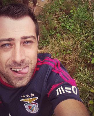 binosg's profile picture. 