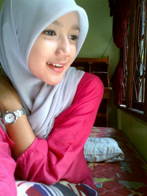 erikasett's profile picture. Duabelas oktober