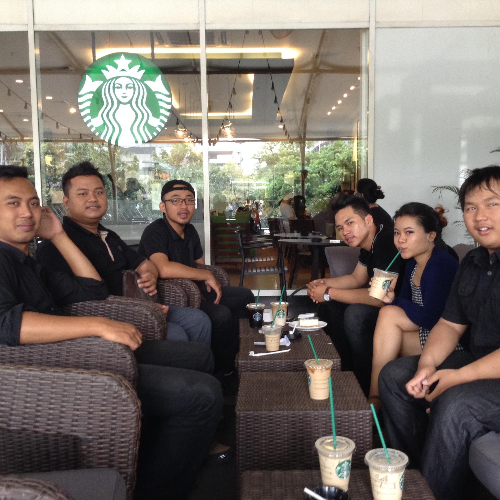 official account De Rin band | @RumbokoRulli @Christ_BS @ignatiaelsa @JFebriAM | 085692254022