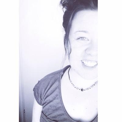 Mikaleeigh's profile picture. 