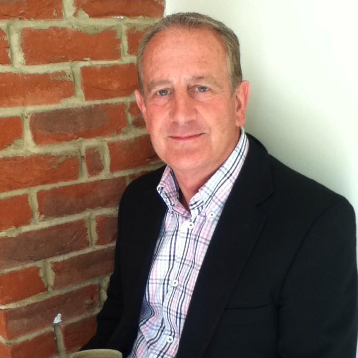 I am a Clinical Hypnotherapist, Life Coach and NLP Practitioner who enjoys helping people to STOP SMOKING and MANAGE their WEIGHT. I love meeting new people!