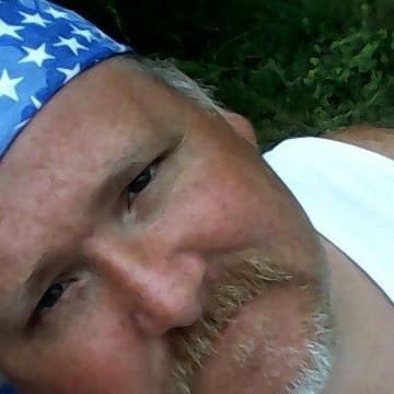 sacredooxx's profile picture. poet songwriter