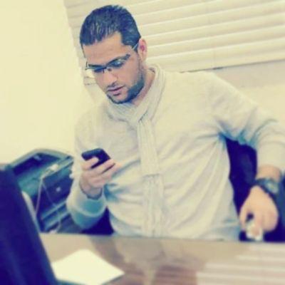 كتاباتي بايته مثل عشقي للملوخية حتى وهي بايته،طينتي فلسطيني والروح أردنية،اعشق البساطه واعشق سوالفها،محب لشعب تويتروسبب محبتي خير كلامهم ما قل ودل