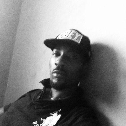 hydeesnoop's profile picture. 