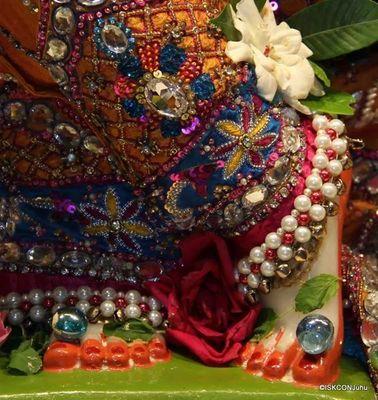 AloksharmaDelhi's profile picture. A common man who looks at other with equanimity.