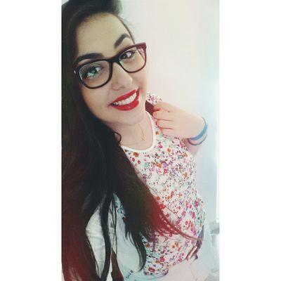 O teu altar, a tua casa.Que eu seja o lugar, onde tu és adorado
noite e dia,eu estou em ti,
Tu estás em mim. ♡ONDA DURA♡