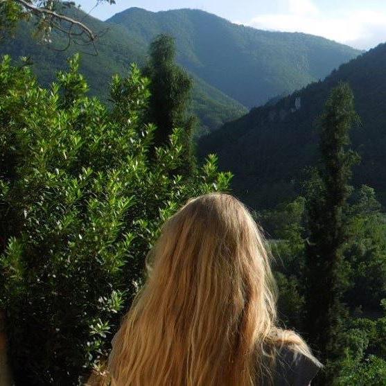 Rhianfield's profile picture. 