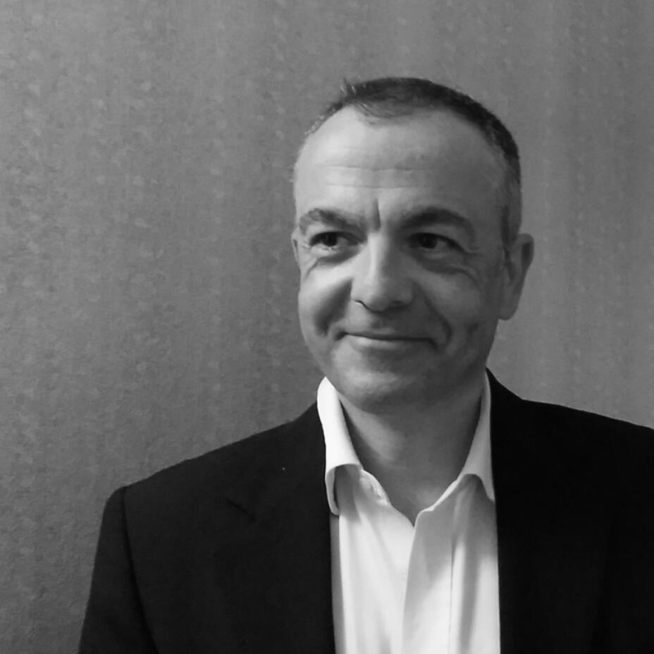 XChatellard's profile picture. 