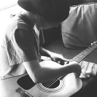 Hey guys it's Justin Bieber here & the reason I opened a secret acc. 'cause my iphone doesn't let me access my real acc. srry:( *parody*