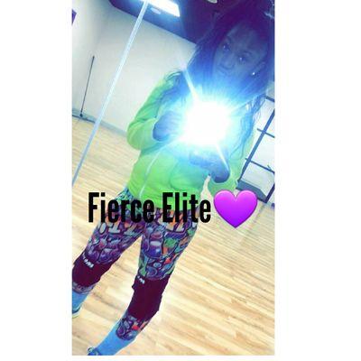 follow me on instagram |@___shamarri