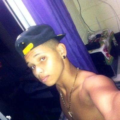 Putaria na favela, isso eh o que nois gosta, sarra sarra sarra sarra na pistola